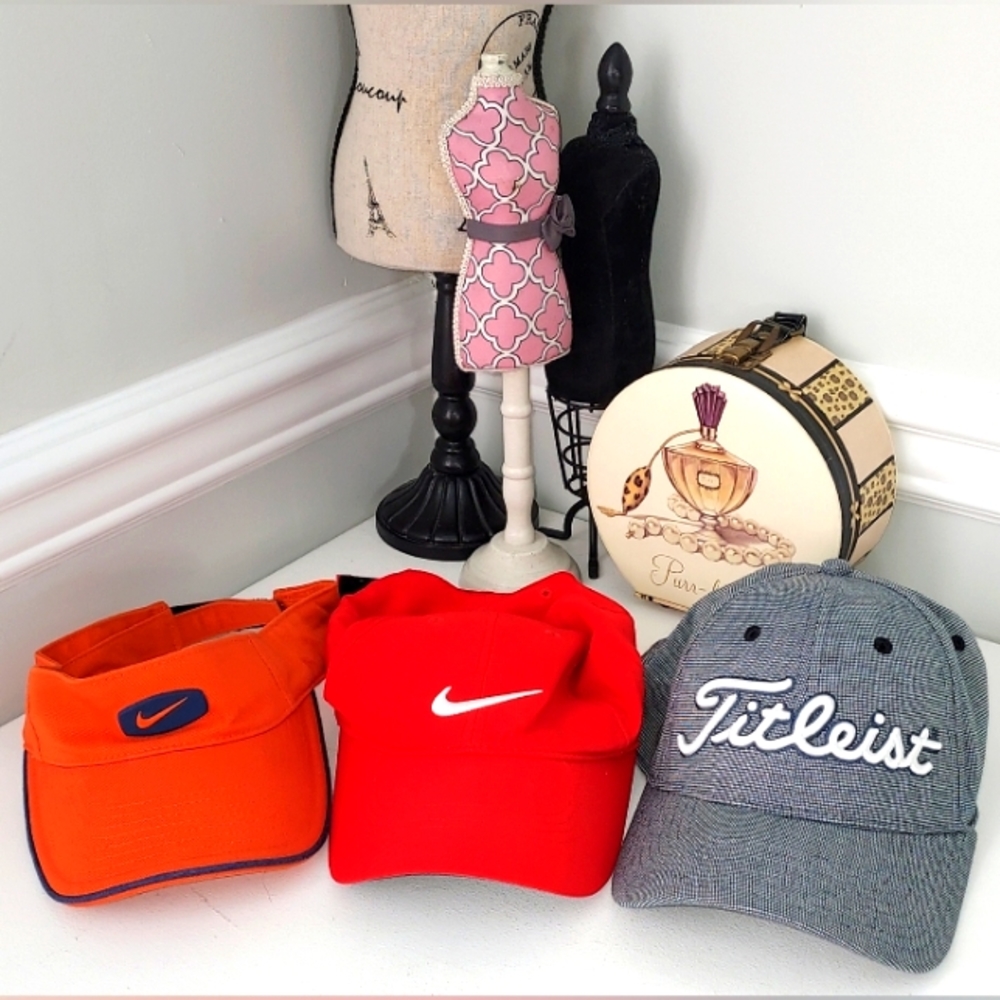 Titleist & Nike Hats and Visor Bundle Pre-owned Lot